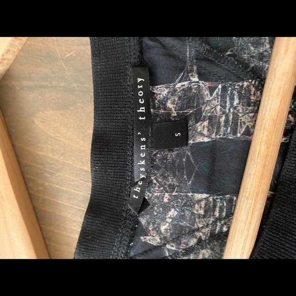 Theyskens theory 100% metallic silk top - Picture 2 of 3